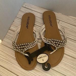 ❤️ NWT Flip Flops